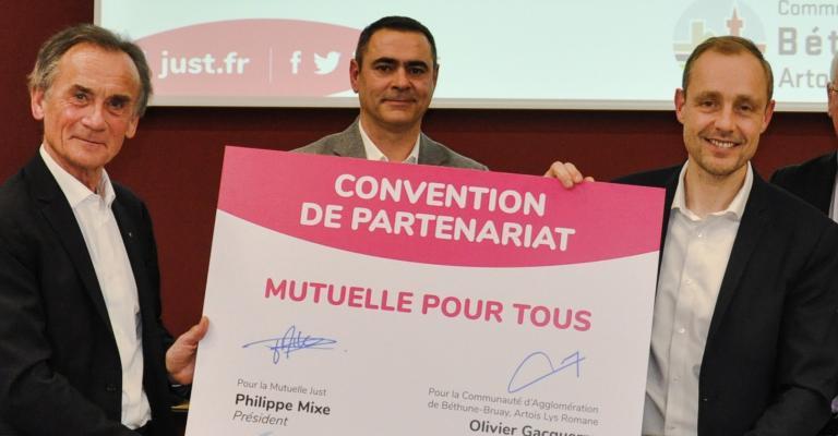 https://www.bethunebruay.fr/sites/default/files/styles/768x400/public/media/images/12_-_convention_mutuelle_pour_tous_10.jpg?h=1b8e4e84&itok=wXl3zjQb